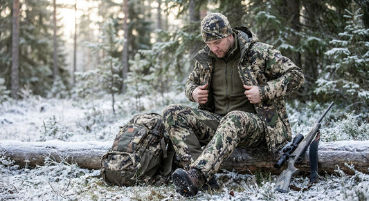 How to layer clothing for cold weather hunting